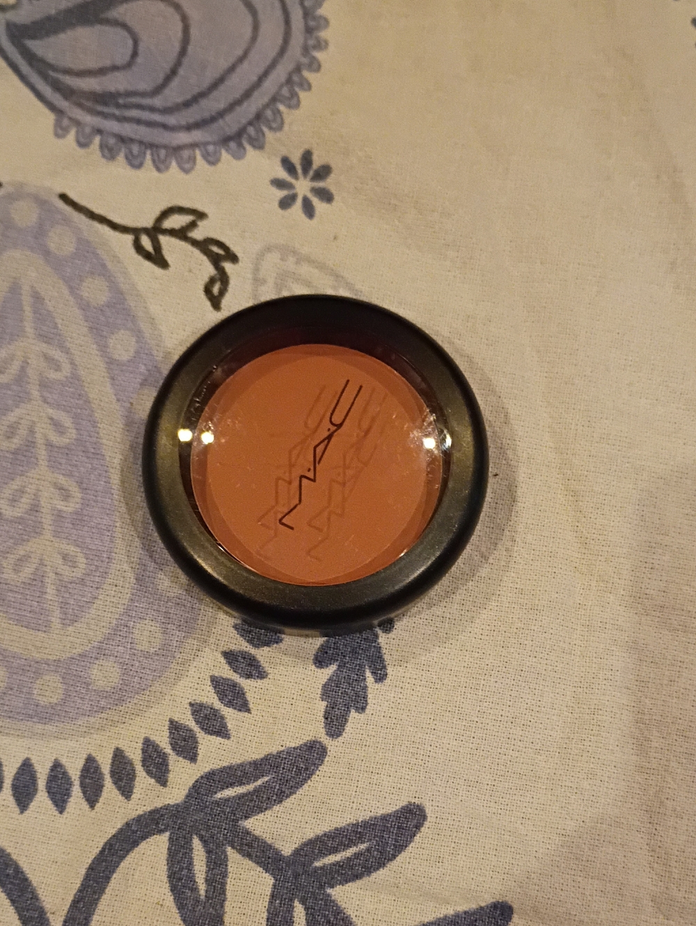 MAC Gingerly Sheertone Blush New